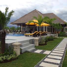 Villa Pelangi